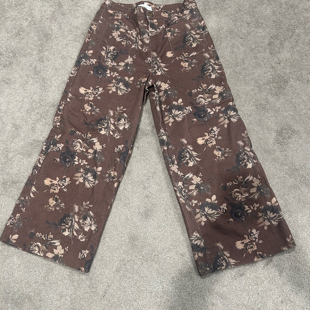 entro Brown Floral Wide-Leg Crop Pants